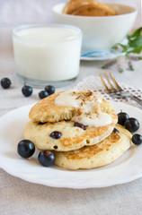 Fototapeta na wymiar Pancake with berries