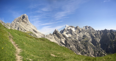 Fototapeta na wymiar Mountain Duranno, Parco delle Dolomiti Friulane