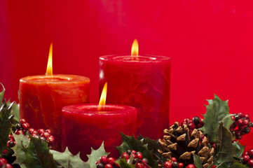 Red advent wreath with candles