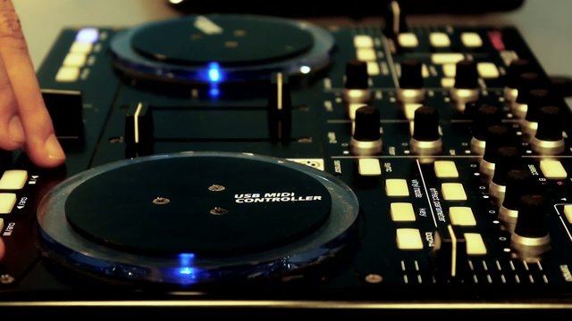 timelapse DJ,multiple sequences in one clip