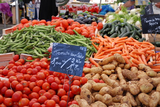 Marché de Fréjus: légumes