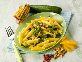 maize pasta with zucchinis and pink pepper