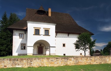 Fototapeta na wymiar Manor house in Pribylina museum