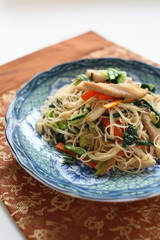 chinese food, vegetable and pork stir fried noodles
