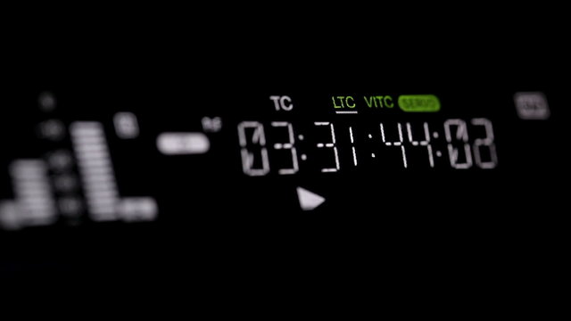 Running timecode on the pro HD VCR