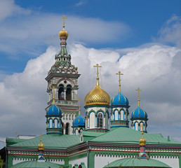 Fototapeta na wymiar Old-believer church in Moscow