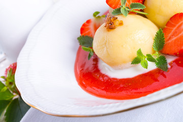  dumplings with strawberries