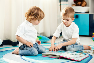 kids at home playing