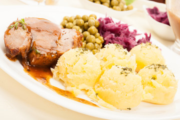 Roast pork with sauce