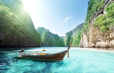 Obraz na płótnie Canvas bay na wyspie Phi Phi w Tajlandii