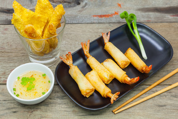 Crispy shrimp Spring rolls