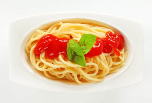 Spaghetti with ketchup