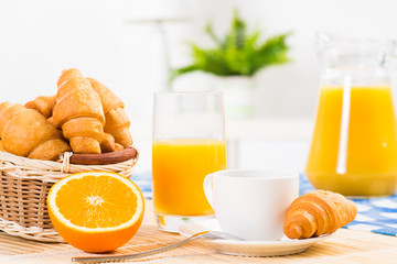 early breakfast