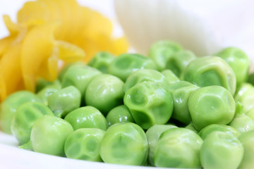 Fresh green peas with other snacks