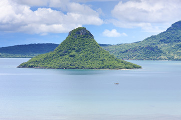 pain de sucre, baie de Diego-Suarez, Madagascar