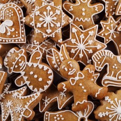 Obraz na płótnie Canvas Close-up of Christmas gingerbread cookies