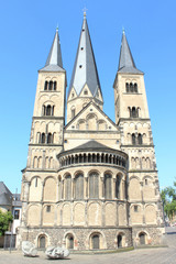 Fototapeta na wymiar Bonner Münster Bonn