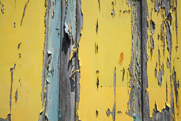 peinture jaune craquelée