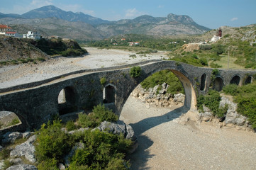 Fototapeta na wymiar Mes Bridge (Albanian: Ura e Mesit) near Shkoder in Albania