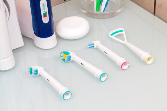 Electric toothbrush