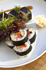 Maki, japonais, riz, algue, poisson, cru, salade, asie