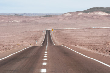 Carretera en el desierto de Atacama (Chile)