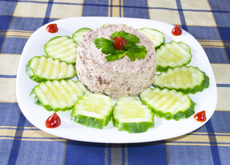 tuna with mayonnaise