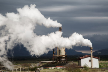 Fototapeta na wymiar geothermal power station