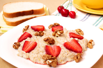 yummy oatmeal with strawberries