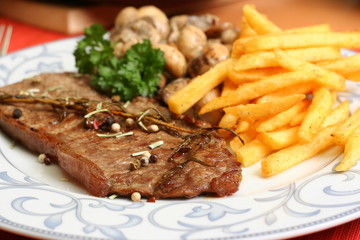 Steak mit Pommes