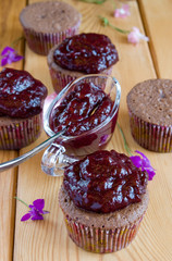 chocolate cupcakes