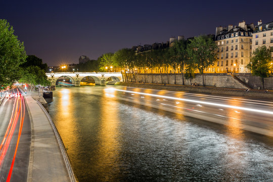 Fototapeta Pont Marie de nuit