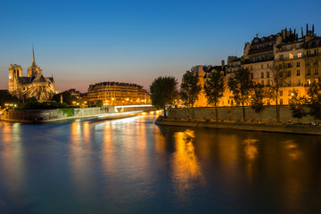 balade le long de la seine