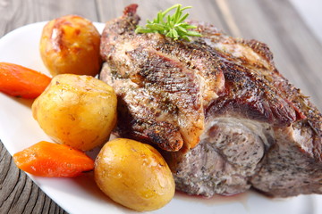 roasted pork with vegetables 