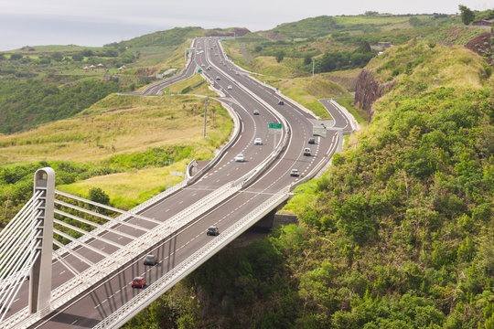 pont à haubans, route des Tamarins, Réunion