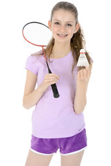 Teenager spielt Badminton