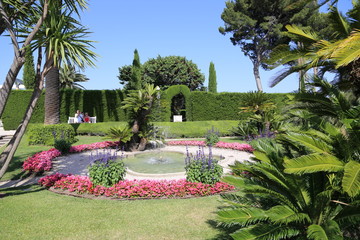 В парке виллы Ротшильд © Valery Rokhin