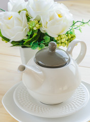 Tea pot