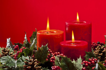 Red advent wreath with candles