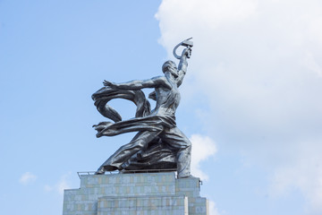 Monument in Moscow © Stanislav Ostranitsa