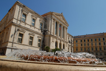 Fototapeta na wymiar Le palais de justice de Nice