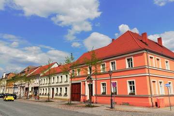 Beelitz, Sanierte Häuserzeile