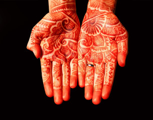 Indian traditional hand-painted with henna - mehandi - 54164286