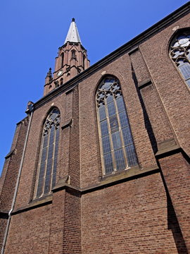 Kath. Pfarrkiche St. Stephan in KREFELD