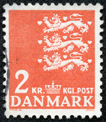 national coat of arms of Denmark consists