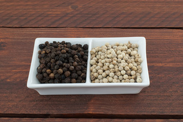 bowl pepper grains
