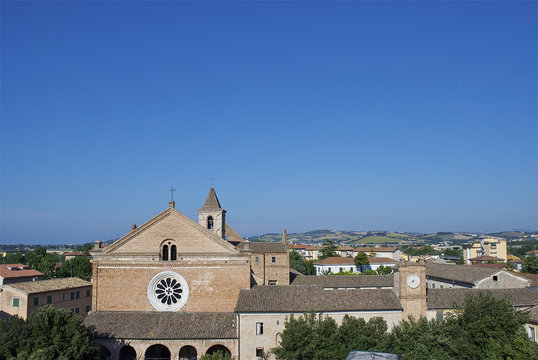 Chiaravalle - Abbazia Cistercense
