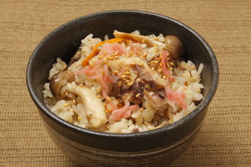 サバの水煮ご飯
