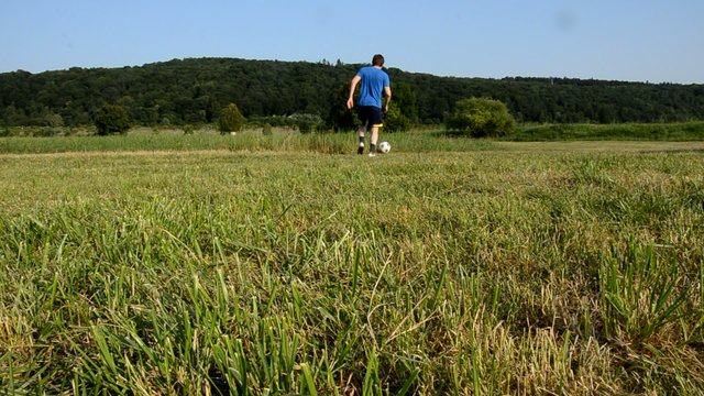 Fu&szlig;ball Spielen