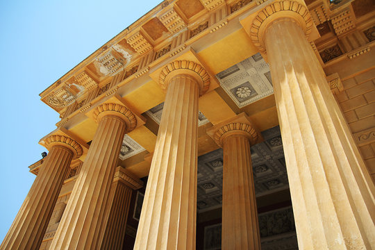 greek freestone columns